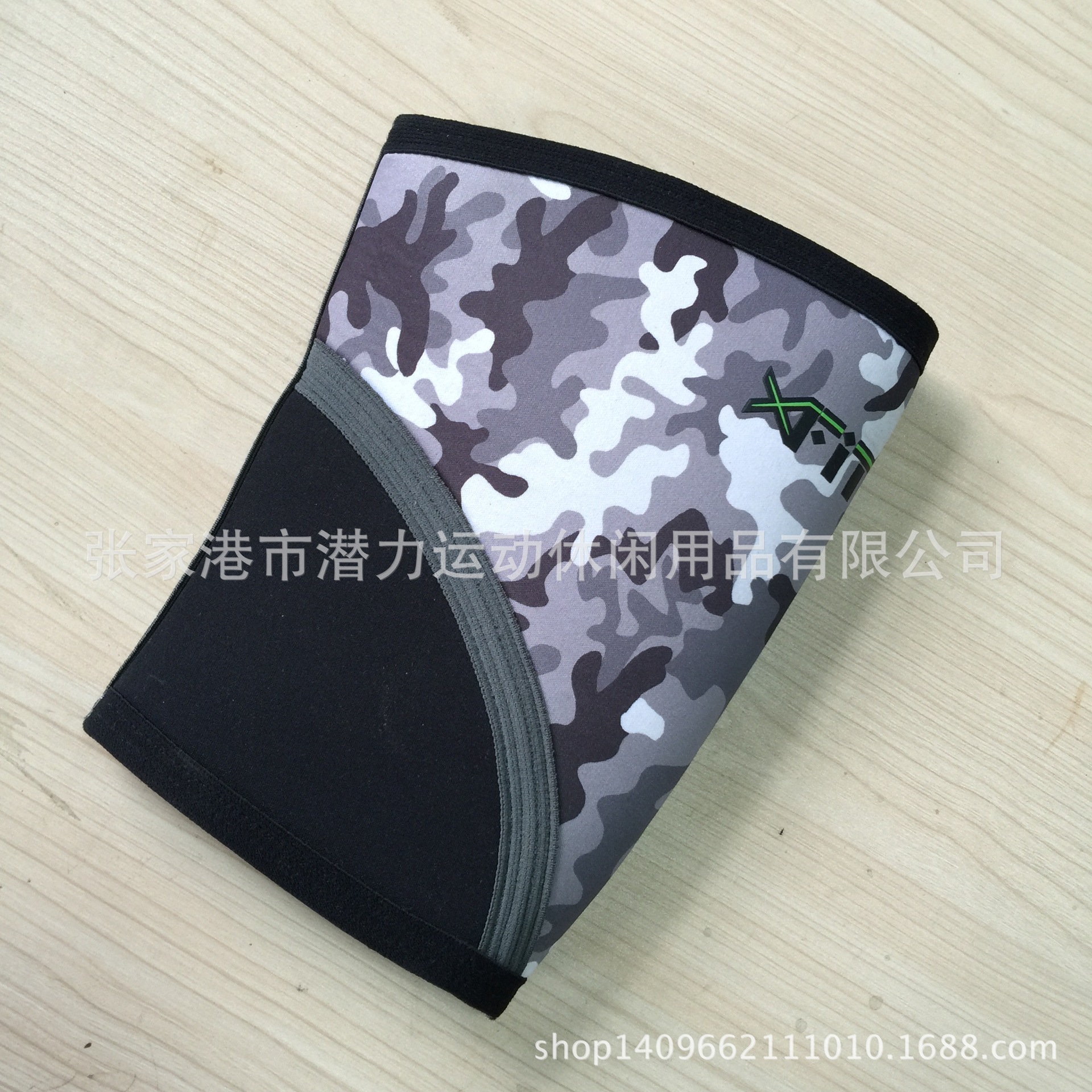 SBR運動護膝7MM加厚四針帶護膝neoprene足球護腕