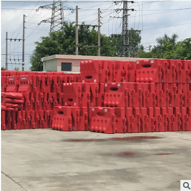廠家直銷各種規格水馬隔離水馬圍檔道路設施紅色施工隔離設備
