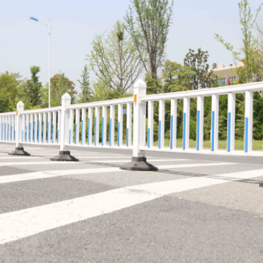 道路護欄