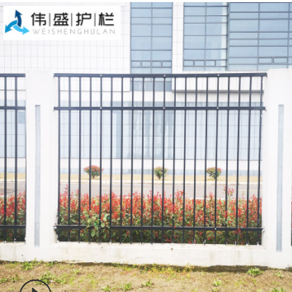 廠家熱銷F型鋅鋼護欄 鐵藝拼接護欄 小區(qū)綠化帶鋅鋼圍欄花園柵欄