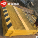 基坑防護施工電梯安全門建筑安全門貨梯安全門1.37*1.87米定做