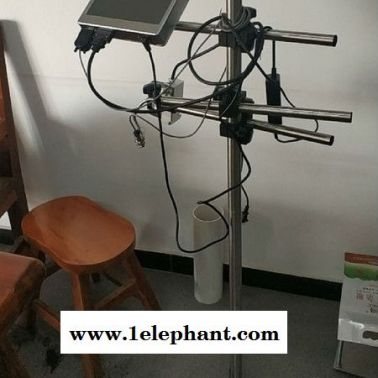 口罩出廠日期噴碼機 口罩日期噴碼機 口罩噴碼機 口罩二維碼噴碼機
