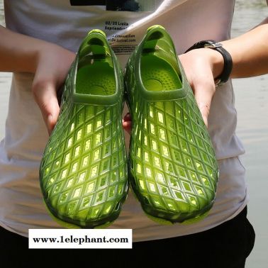 鳥(niǎo)巢涼鞋夏季學(xué)生洞洞鞋塑料果凍沙灘平底下水男鞋套腳沙灘鞋