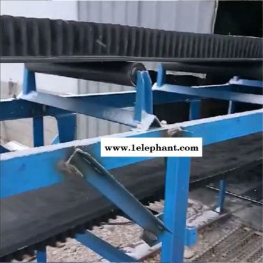 小型帶式輸送機(jī)  平行式傳送帶輸送機(jī)  流水線口罩傳送機(jī)   卓銳