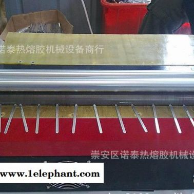 口罩鋁條上膠機(jī)、熱熔膠上膠機(jī)