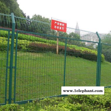 方川 框架隔離柵  高速公路隔離防護(hù)網(wǎng) 港口碼頭護(hù)欄防護(hù)網(wǎng)