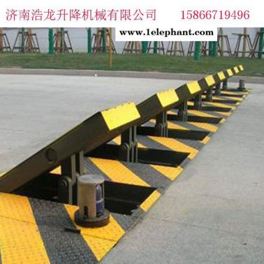 浩龍機械路障機 液壓路障機 反恐撞銷路障機 路障警示柱