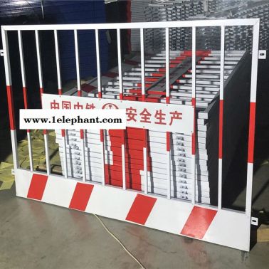 臨邊安全防護圍欄 廠家生產品質可靠 拓軒基坑防護欄防護網 地鐵黃黑紅白臨邊圍欄 基坑防護欄防護網 供貨商