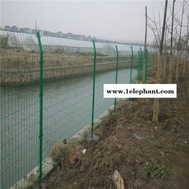 雙邊絲護欄圈地養殖圍網公路臨邊防護網