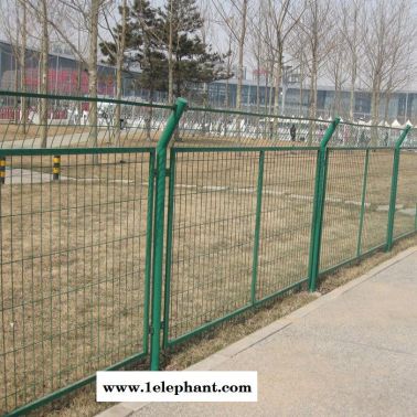 九潤   批發 高速公路框架護欄網  鐵絲園林防護網  圈地框架圍欄網