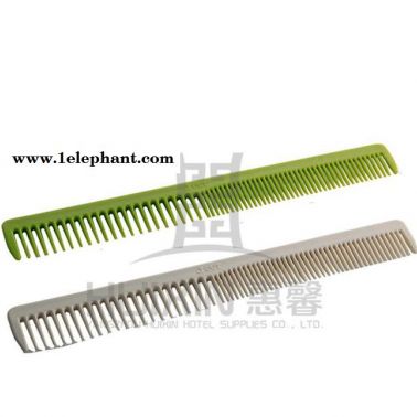 供應(yīng)專業(yè)生產(chǎn)酒店用品一次性用品梳子 疏密結(jié)合 洗漱長條梳 廠價直銷