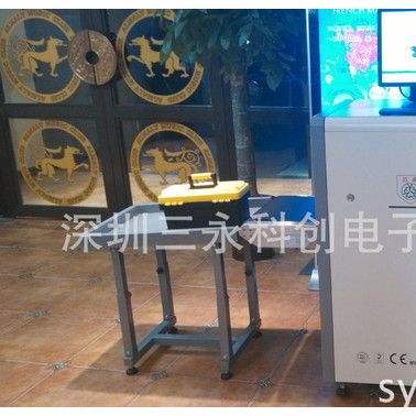 烏市安檢機(jī)X光機(jī)直銷，三品檢測儀行李檢查儀，通道式X光機(jī)