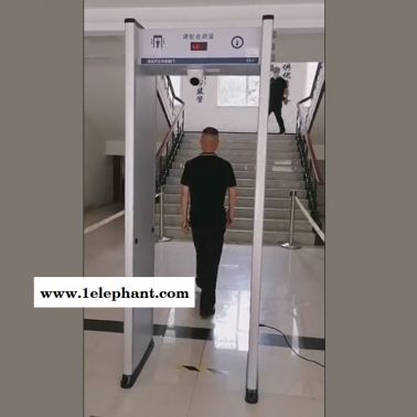 深圳維安泰非接觸式測溫安檢門快速通過測溫門高效高溫篩查廠家供貨