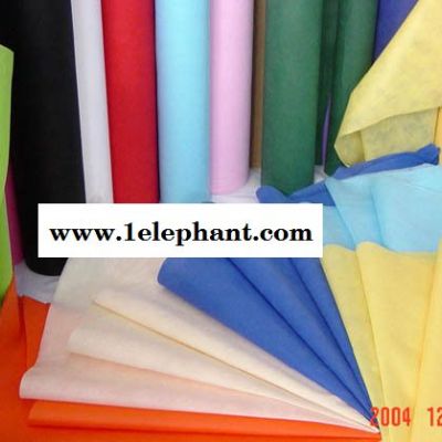 防護(hù)服淋膜無紡布，隔離衣淋膜無紡布，防污服材料，防化服覆膜無紡布， 防護(hù)服淋膜無紡布，隔離服淋膜無紡布，手術(shù)服淋膜無紡布