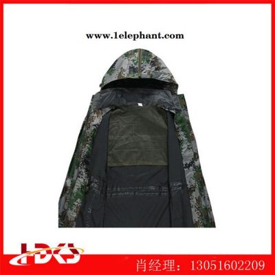 雙層迷彩雨衣，警示安全執(zhí)勤迷彩連體雨衣，救援戶外迷彩分體雨衣