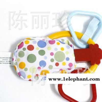 批發外貿小提琴造型軟牙膠嬰兒玩具推車嬰兒床小掛件