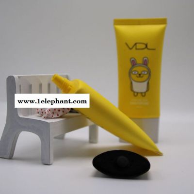 化妝品軟管廠家化妝品包裝PE軟管PET吹瓶鋁塑復合包裝 30-60ml異型蓋BB霜防曬霜等各種彩妝包裝塑料軟管包裝