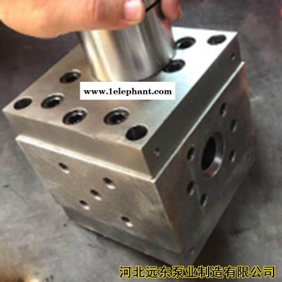 河北遠東泵業制造有限公司 生產口罩機專用熔噴泵GTR-30cc 熔膠泵 熔噴布計量泵