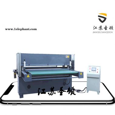 循環(huán)帶裁斷機(jī) 皮包手套 鞋帽材料下料機(jī)防護(hù)手套裁切機(jī) 價(jià)格實(shí)惠 江蘇圣頓機(jī)械