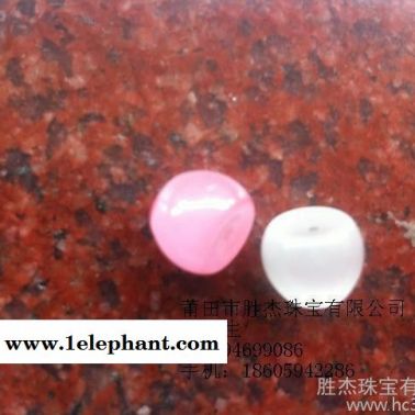 供應(yīng)勝杰珠寶貓眼石蘋果吊墜心形水滴形吊墜，貓眼石廠家加工批發(fā)，來圖來樣訂做貓眼石勾玉鼓珠