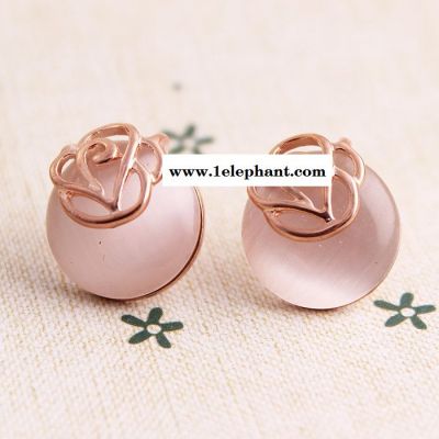 供應新款時尚韓版貓眼石小耳釘批發 韓國 防過敏耳飾 復古飾品1371