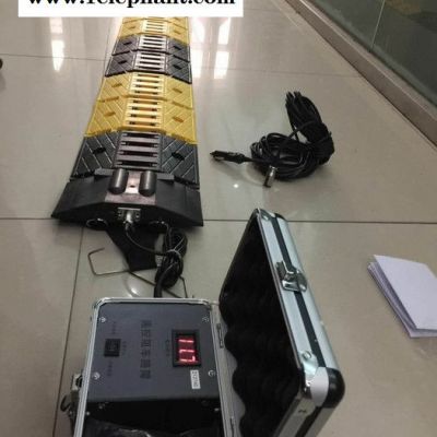 XD便攜式遙控阻車路障，全自動遙控阻車路障