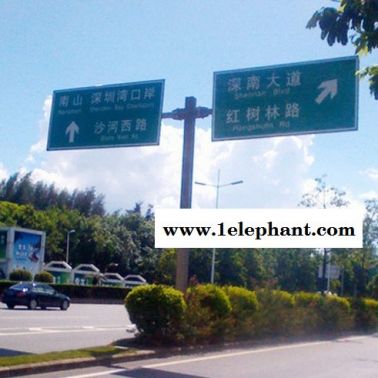 監控桿項目標志桿定制