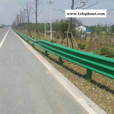 江西南昌新建縣公路波形梁護欄板三波護欄板報價