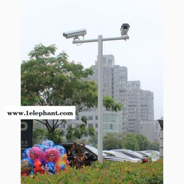 監控桿報價公路標志牌桿