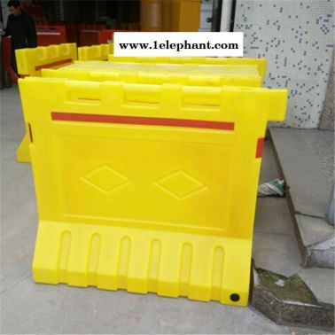 臨時(shí)安全防護(hù)欄 市政施工可移動(dòng)式圍欄 工程導(dǎo)向隔離圍檔 道路交通防撞墩