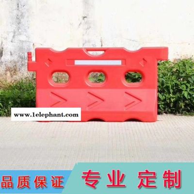 隔離墩防撞交通設施廠家直銷 注水后更具緩沖彈性