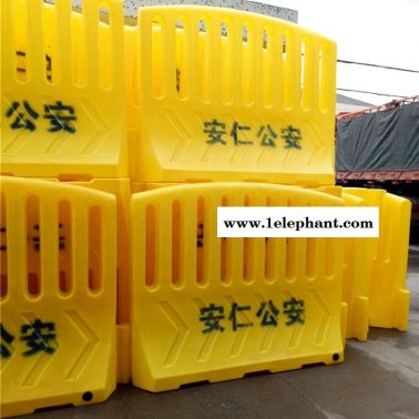 后勤保障護(hù)欄水馬規(guī)格尺寸 警示圍欄水馬防撞墻 安全隔離警示墩護(hù)欄