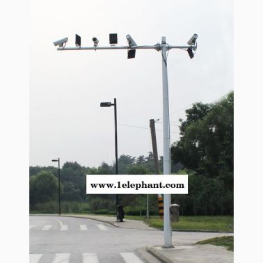 道路監控立桿標志桿定制