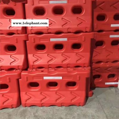 道路交通安全臨時(shí)隔離水馬 加水增重簡易施工圍擋