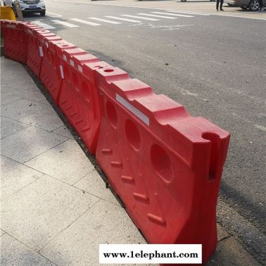 上海滾塑水馬規格廠家 高速公路防撞墩 市政隔離防撞欄圍檔