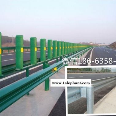 上海崇明國(guó)標(biāo)公路波形護(hù)欄板三波波形護(hù)欄價(jià)格