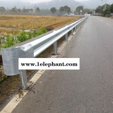 山西運(yùn)城公路防撞護(hù)欄板二波護(hù)欄板報(bào)價(jià)