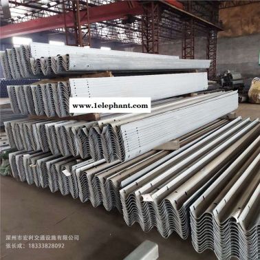 廠家直銷高速公路波形梁護欄 可加工定制 橋梁防撞護欄