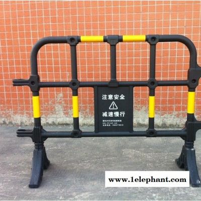 塑料防撞護欄 工地臨時隔離防護欄 款式多樣塑料膠馬 美觀輕便循環使用