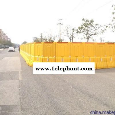 深圳水馬護欄施工高水馬圍欄光明新區塑料水馬護欄廠家