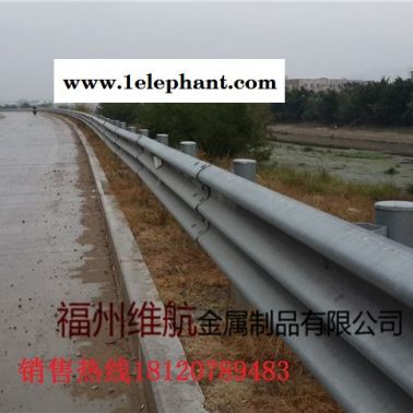 廠家直銷波形護欄 高速交通安全波紋板安保工程熱鍍鋅雙波形護欄