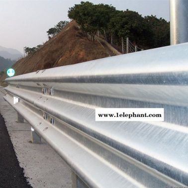 西藏公路護欄板批發直銷