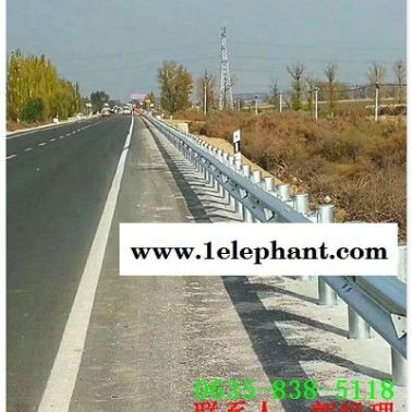 公路鍍鋅波形防撞護欄板南岔區多少錢？