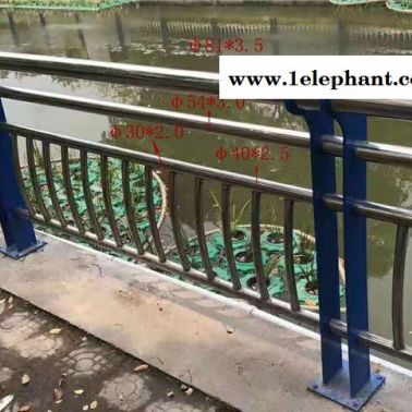 不銹鋼復合管橋梁護欄 不銹鋼道路護欄不銹鋼碳鋼復合管護欄