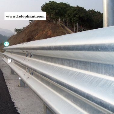 濱海新區公路護欄板批發直銷