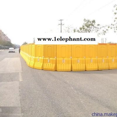 深圳水馬護欄施工高水馬圍欄光明新區塑料水馬護欄廠家