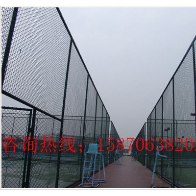上饒學(xué)校運動圍網(wǎng) 橫峰縣球場勾花護(hù)欄網(wǎng)批發(fā)價